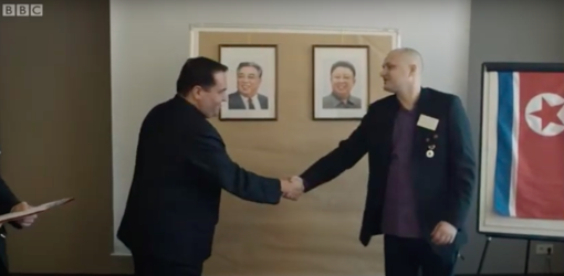 Un documental implica a Cao de Benós en el tráfico de armas de Corea del Norte