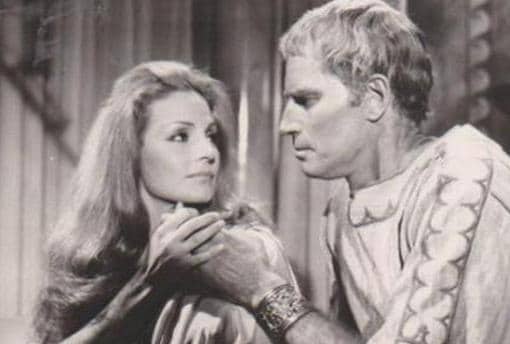 Carmen Sevillay Charlton Heston en «Marco Antonio y Cleopatra»