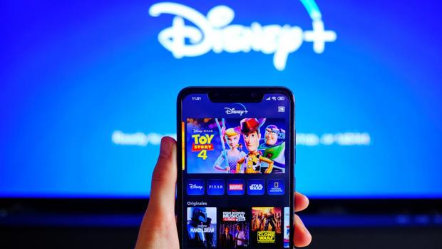 Así funciona GroupWatch, la función que permite compartir el visionado de Disney+ con amigos