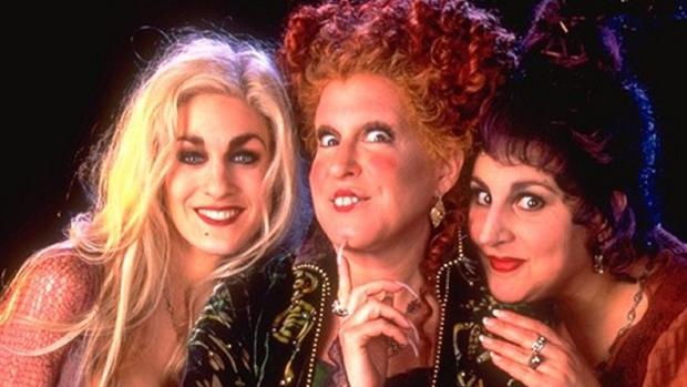 Bette Midler confirma que el elenco original volverá para la secuela de «El regreso de las brujas»