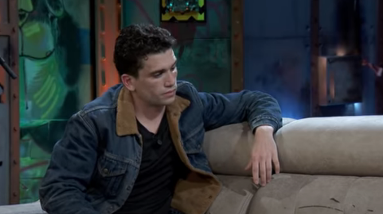 Jaime Lorente, en «La Resistencia»