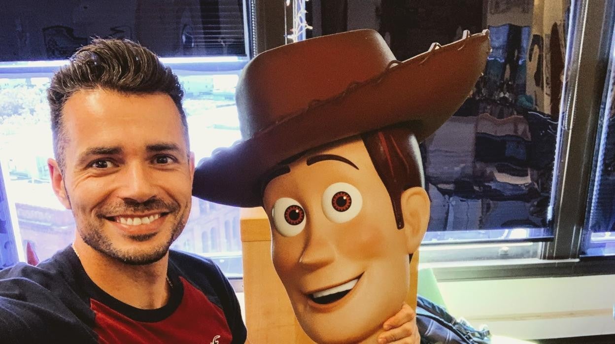 Francisco González García trabaja en las oficinas de Pixar en Seattle (Estados Unidos). Hablamos con él para conocer de primera mano cómo nacen las historias y la magia de las películas de animación de Pixar