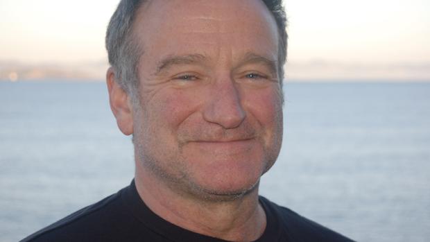 Drogadicción, bipolaridad y deudas: las mentiras sobre el suicidio de Robin Williams