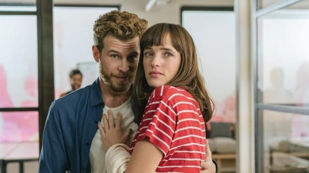 Crítica de 'Loco por ella': Amores de psiquiátrico