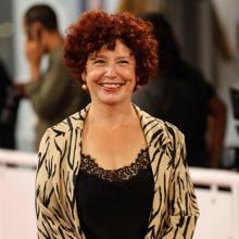 Icíar Bollaín , nominada a mejor directora y película por 'La boda de Rosa'. De sus 8 candidaturas, la apuesta más clara es la de Candela Peña, su protagonista, como mejor actriz