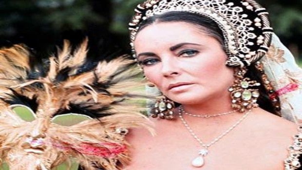 La histórica perla que Elizabeth Taylor le arrebató a las reinas de España