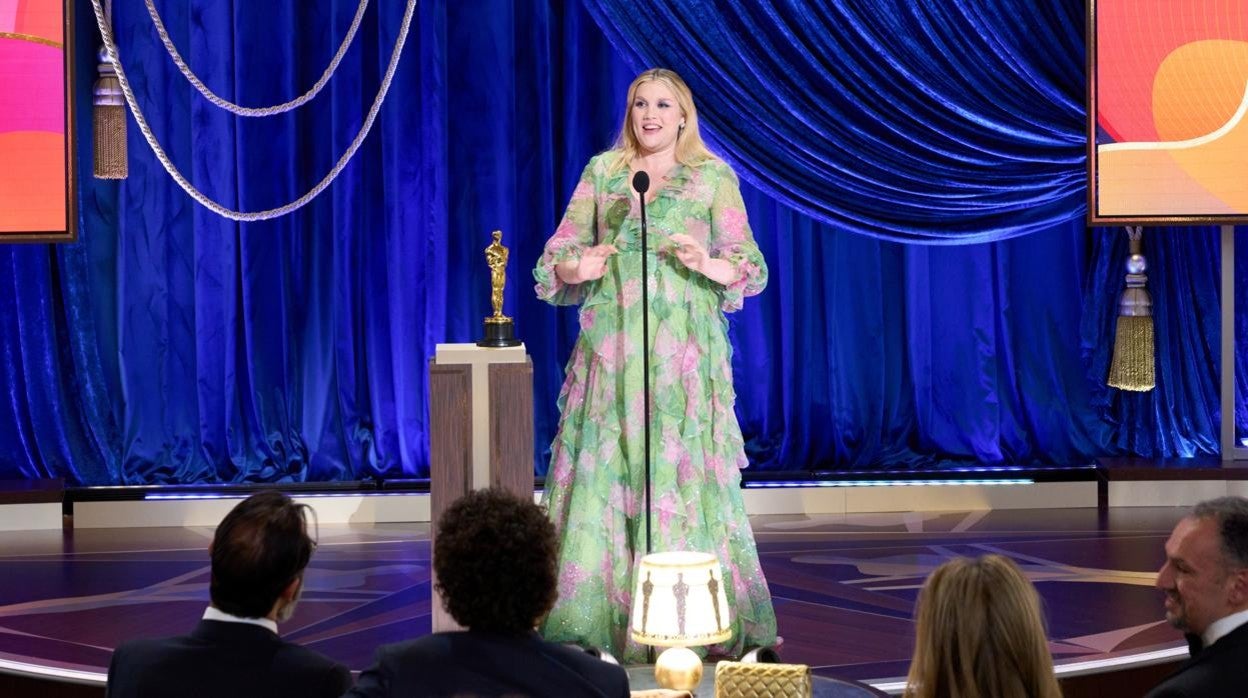 Emerald Fennell, ganadora del Oscar a mejor guión original por 'Una joven prometedora'
