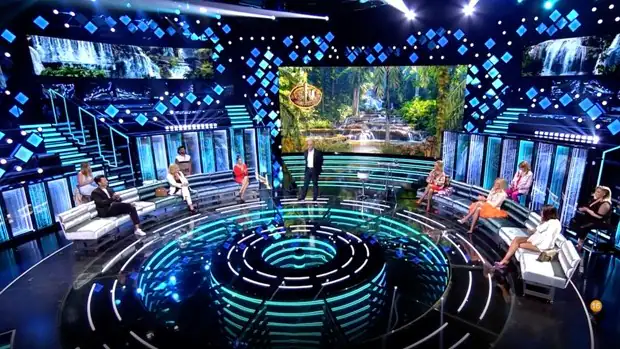 Telecinco contraprograma con 'Conexión Honduras' el estreno de 'Mask Singer' en Antena 3