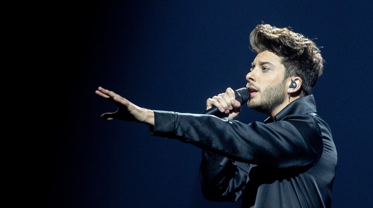 Blas Cantó, durante su actuación en la final de Eurovisión 2021