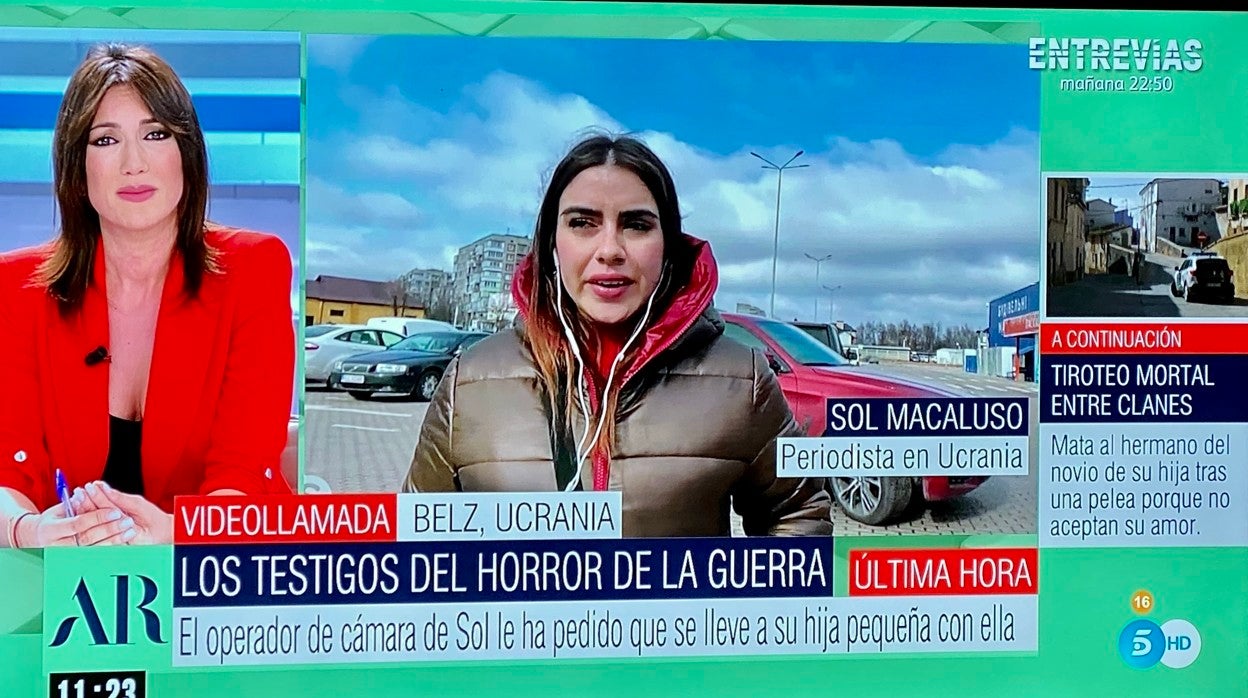 Patricia Pardo, en la conexión con Sol Macaluso.