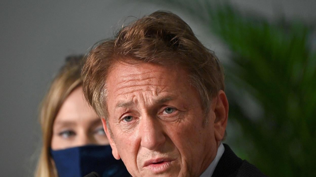 Sean Penn ya estaría fuera de Ucrania