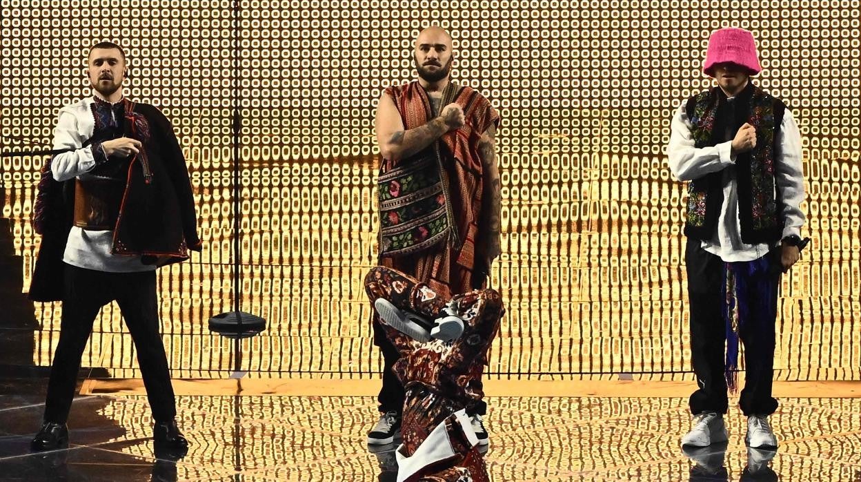 Los representantes de Ucrania, Kalush Orchestra, clasificados para la final de Eurovisión 2022