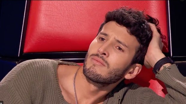 Sebastián Yatra rompe a llorar en ‘La Voz Kids’ tras la mágica actuación de Chloe, una prodigiosa pianista