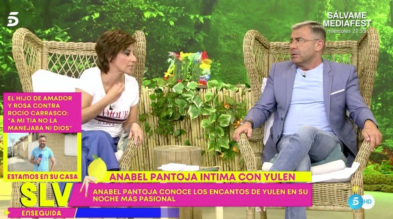 Adela González y Jorge Javier Vázquez, en 'Sálvame'