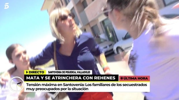 Directo de alto riesgo: La Guardia Civil frena el ataque al equipo de reporteros de 'Ya es mediodía'