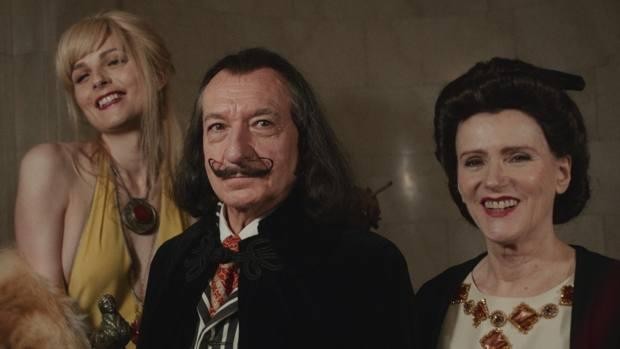 La Fundación Dalí carga contra la película sobre el pintor protagonizada por Ben Kingsley