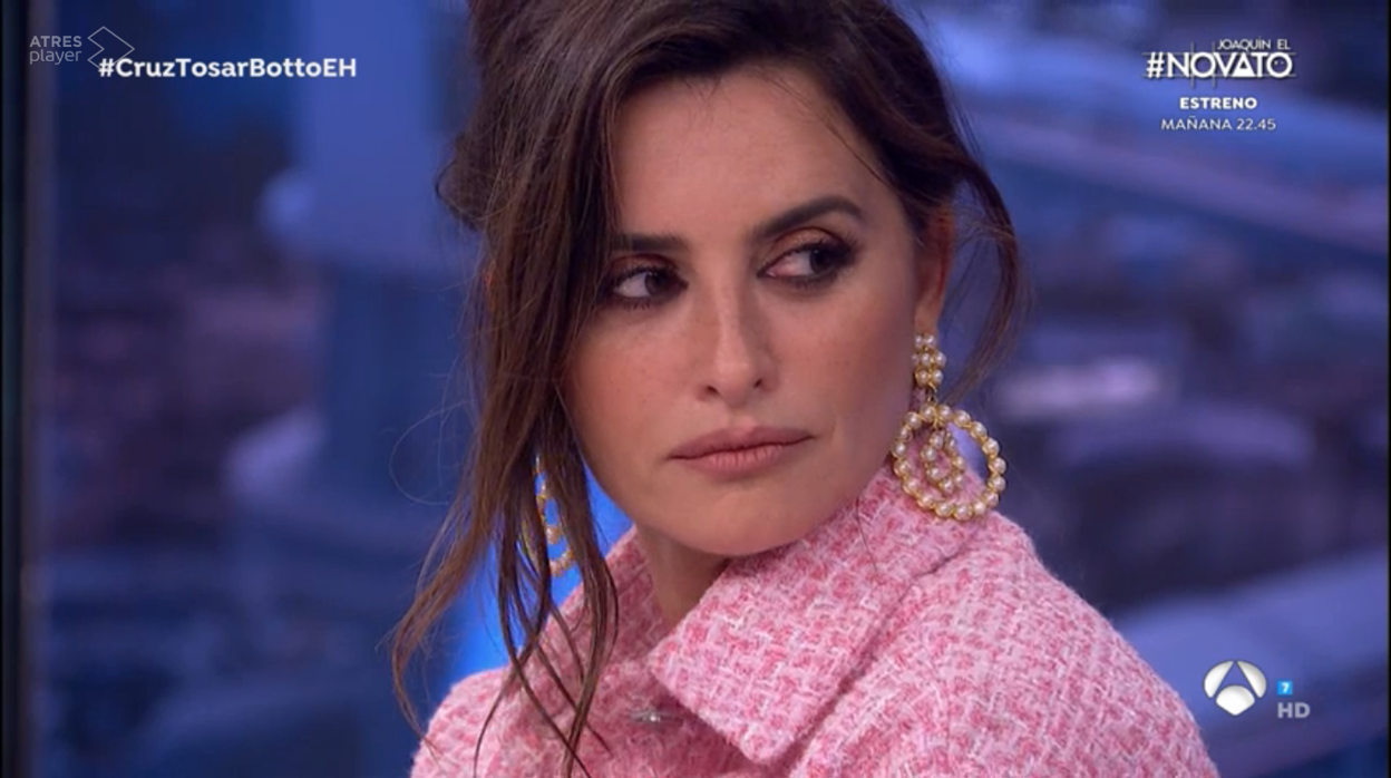 Penélope Cruz, Luis Tosar y Juan Diego Botto en 'El Hormiguero'