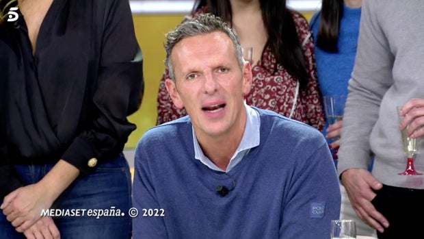 Joaquín Prat le deja un 'mensajito' a Sonsoles Ónega desde 'Ya es mediodía'