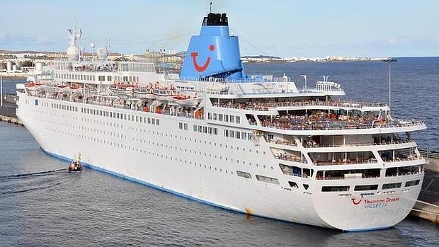 La naviera Thomson delega en Navantia la reforma del crucero &#039;Dream&#039;