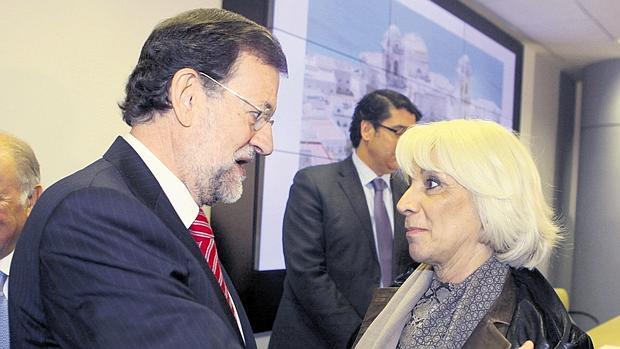 Mariano Rajoy y Teófila Martínez, en una imagen de archivo