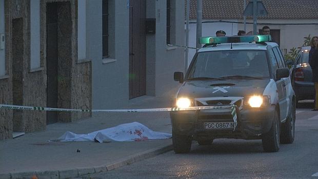 Víctima a los pocos minutos de haber sido encontrada por una vecina