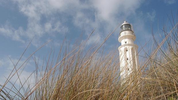 La empresa Floatel cuenta ya con todas las bendiciones para el hotel del Faro de Trafalgar