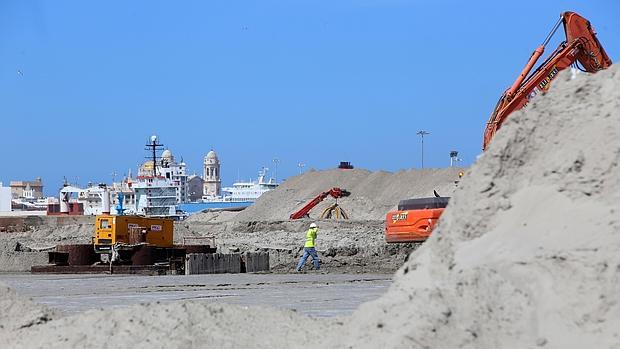 El túnel de la terminal de contenedores estará a finales del próximo año