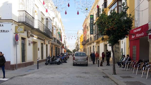 Tramo de la calle abierto ya al paso de vehículos