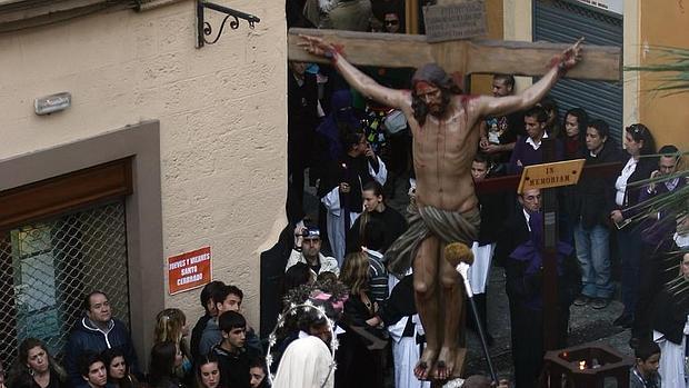 Fervor en el corazón para el Vía Crucis del Cristo de la Sed