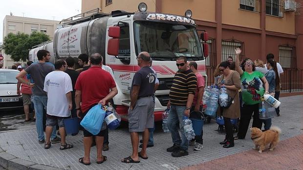 El informe de Aguas de Cádiz revela que existió contaminación del agua en Loreto desde el 29 de septiembre