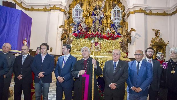 Jueves Santo atípico en Cádiz