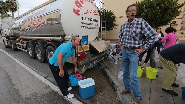 Camiones cisterna llevaron el agua a Loreto durante octubre de 2014