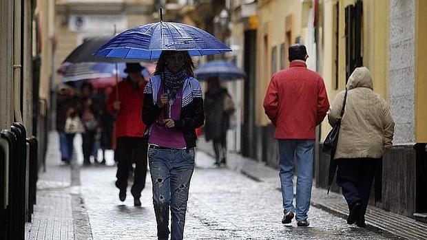 El frío y la lluvia vuelven a la costa gaditana