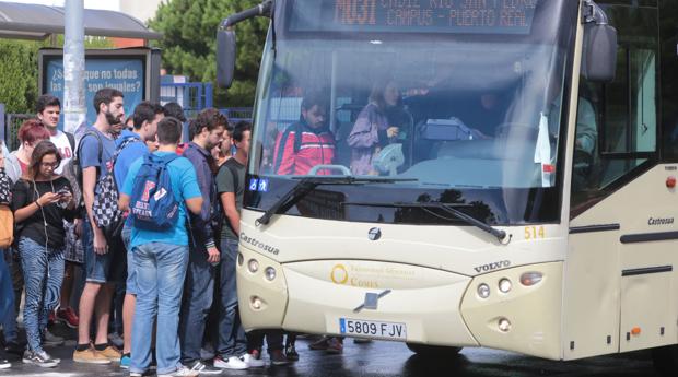 Siete años esperando el autobús