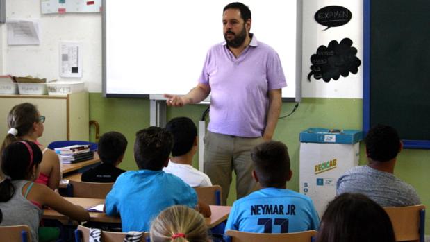 Un millar de escolares de Jerez reciben consejos de protección solar