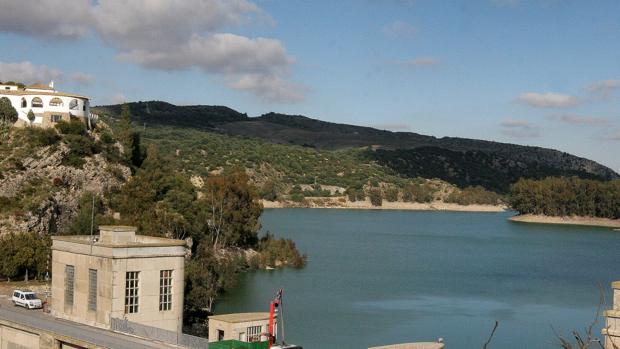 Encuentran el cadáver del portero del Atlético Sanluqueño, Alfonso Garrucho, en el embalse de Bornos