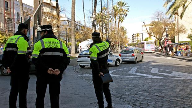 El Ayuntamiento de Jerez denunciará a su Policía por decir que se piden multas