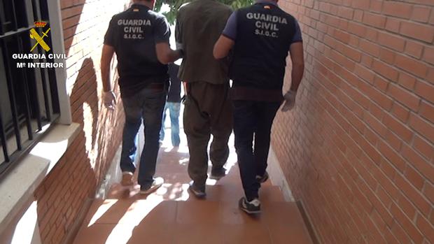 El ermitaño que tenía un arsenal de guerra en su casa de Dos Hermanas