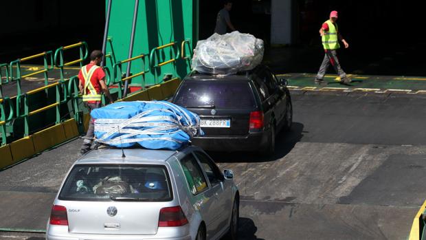 Ausencia de incidentes y normalidad en la recta final de la Operación Paso del Estrecho