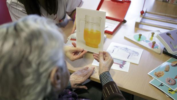 Más de 2.000 personas de Cádiz padecen la enfermedad de Alzheimer