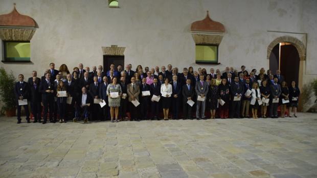 El Bicentenario rinde tributo a los concejales isleños