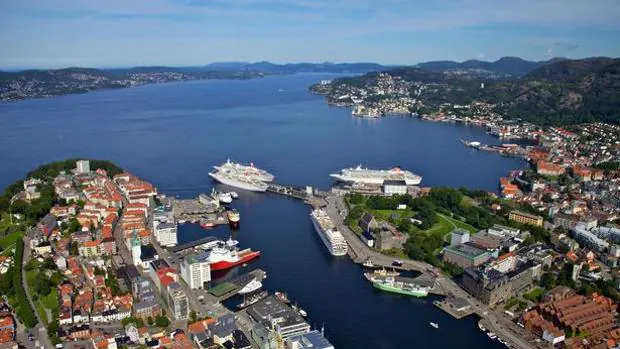 Imagen de un encuentro similar en el puerto noruego de Bergen