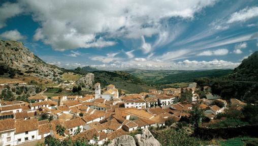 Seis escapadas por la Sierra de Cádiz de manual y para este otoño