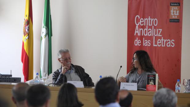 Nazario comparte su vida cotidiana con el público de Cádiz