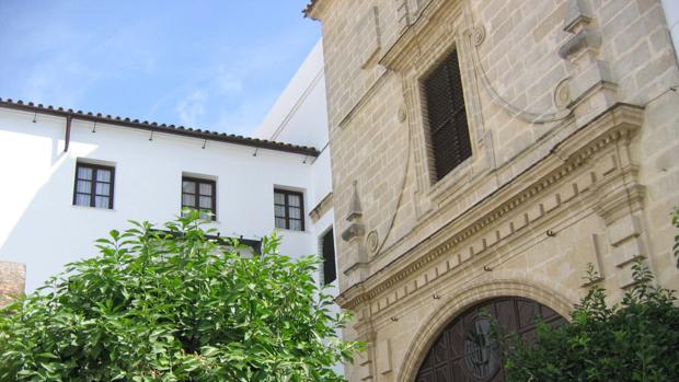 El sector turístico lamenta la situación del hotel Monasterio de San Miguel