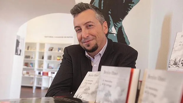El autor en la pasada edición de la Feria del Libro de Cádiz