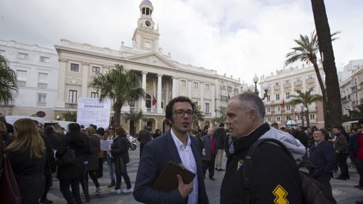 El gobierno municipal de Cádiz es un ejemplo de inestabilidad política