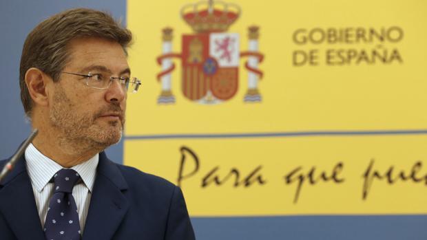 Catalá defiende el indulto a los funcionarios de Rota