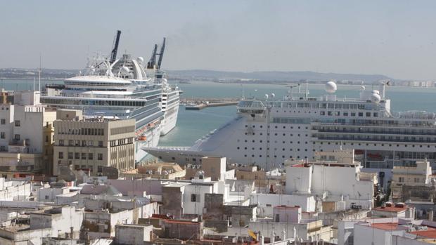 Cádiz acude a la feria Seatrade Cruise Global para atraer más cruceristas