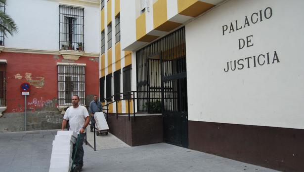 Justicia abona 1,7 millones de euros para pagar a los abogados de oficio